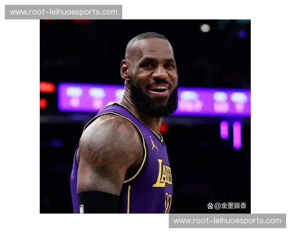 湖人轻取独行侠终结连败 詹姆斯超越马龙成最老拿三双球员