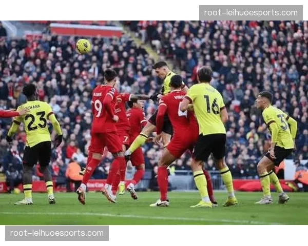 伯恩利高位逼抢效果有限 后防线退防速度不足导致失球